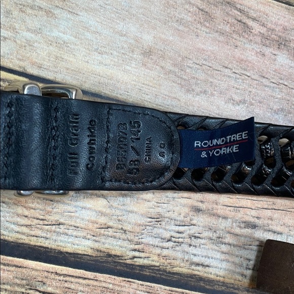 Men’s Black Leather Belt Size 58 Roundtree & Yorke - Picture 7 of 10
